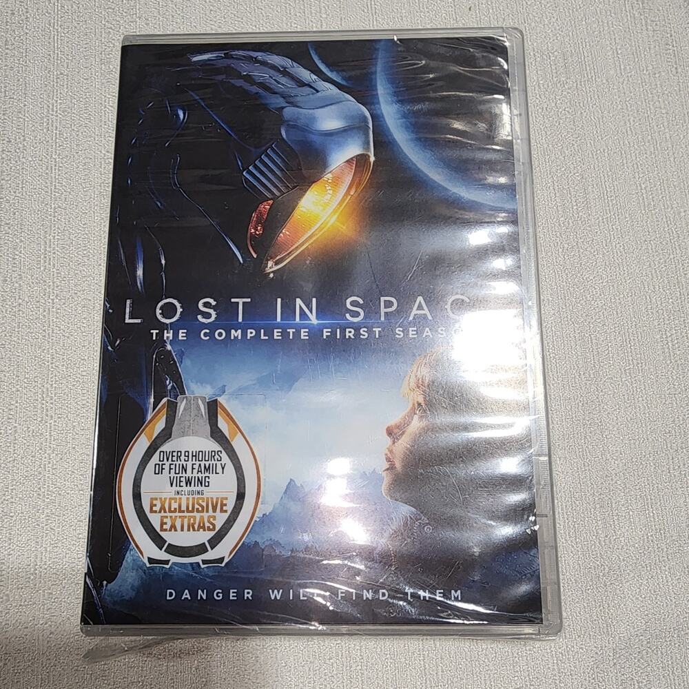 lost in space  the complete first season DVD